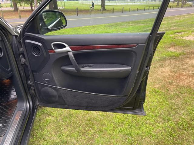 2005 Porsche Cayenne Turbo