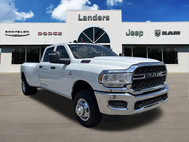 2024 RAM Ram 3500 RAM 3500 TRADESMAN CREW CAB 4X4 8 BOX