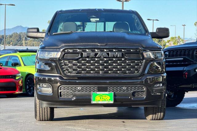 2025 RAM Ram 1500 RAM 1500 TRADESMAN QUAD CAB 4X4 64 BOX