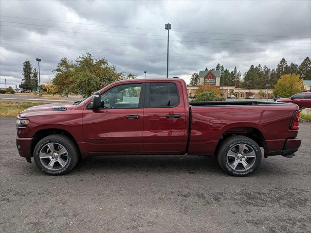 2025 RAM Ram 1500 RAM 1500 TRADESMAN QUAD CAB 4X4 64 BOX