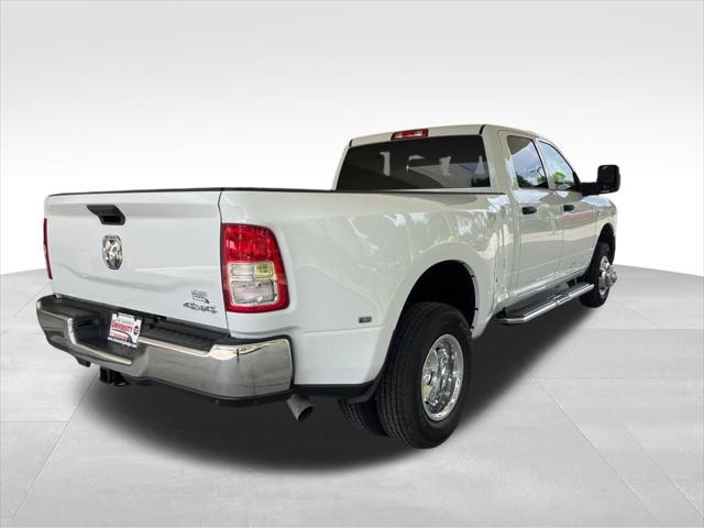 2024 RAM Ram 3500 RAM 3500 TRADESMAN CREW CAB 4X4 8 BOX