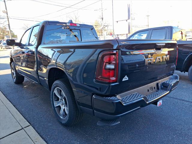 2025 RAM Ram 1500 RAM 1500 TRADESMAN QUAD CAB 4X4 64 BOX