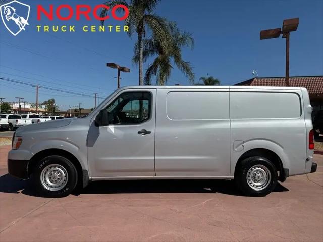 2012 Nissan 1500 NV1500 S V6