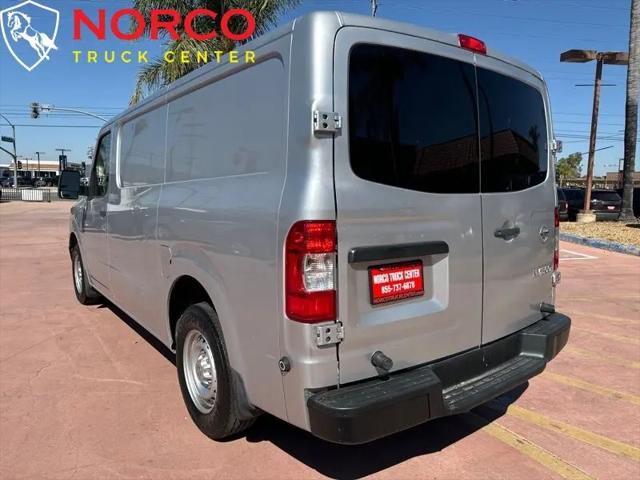 2012 Nissan 1500 NV1500 S V6