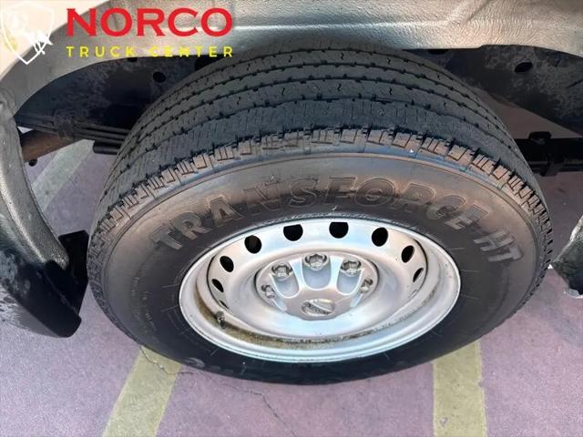 2012 Nissan 1500 NV1500 S V6