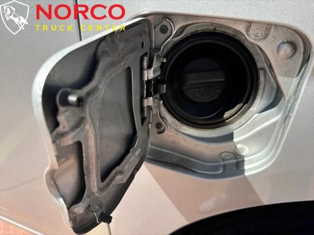 2012 Nissan 1500 NV1500 S V6