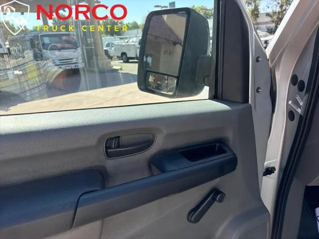 2012 Nissan 1500 NV1500 S V6