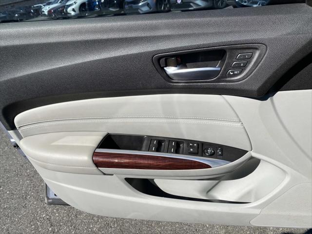 2015 Acura TLX 4dr Sdn FWD