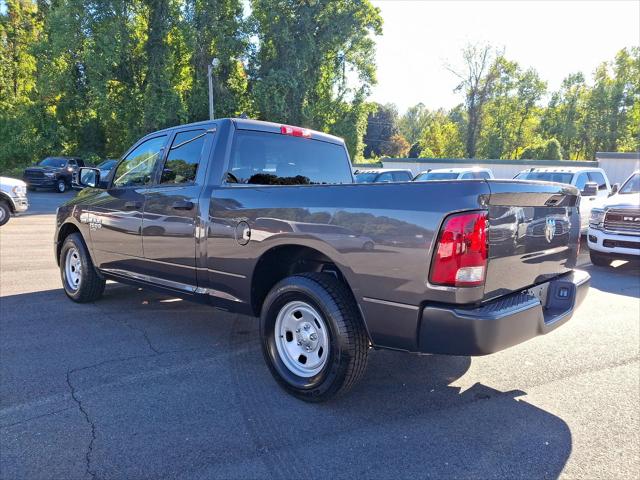 2024 RAM Ram 1500 Classic RAM 1500 CLASSIC TRADESMAN QUAD CAB 4X2 64 BOX