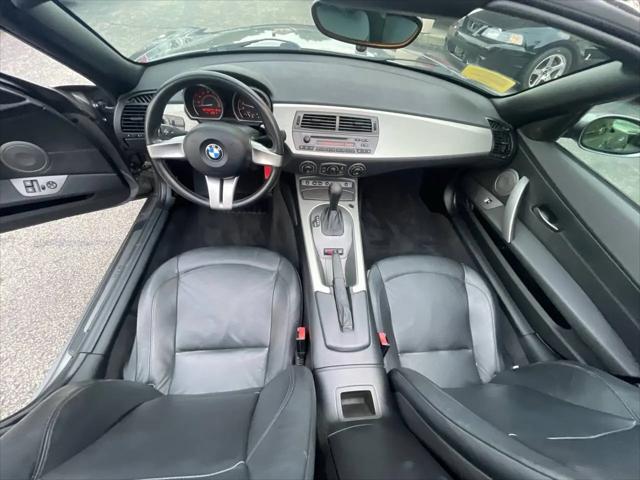 2003 BMW Z4 2.5i