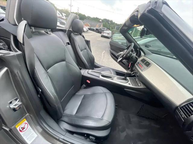 2003 BMW Z4 2.5i