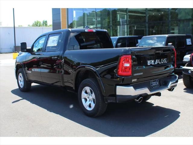 2025 Ram 1500 Big Horn Crew Cab 4x4 64 Box