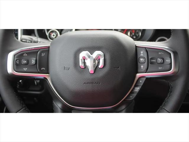 2025 Ram 1500 Big Horn Crew Cab 4x4 64 Box