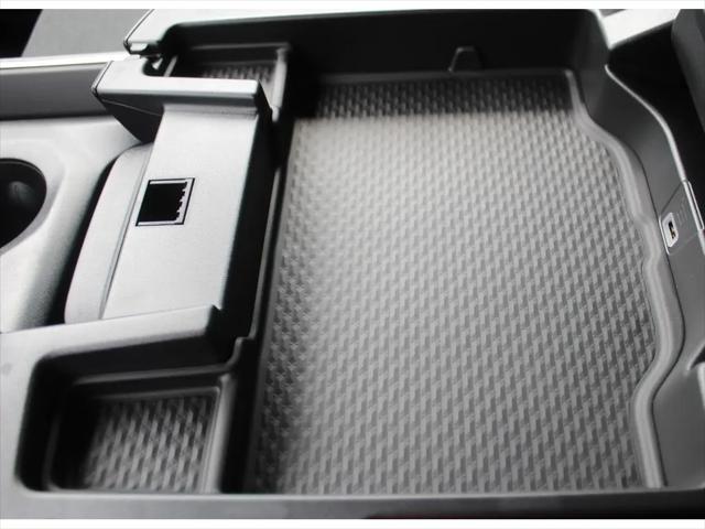 2025 Ram 1500 Big Horn Crew Cab 4x4 64 Box