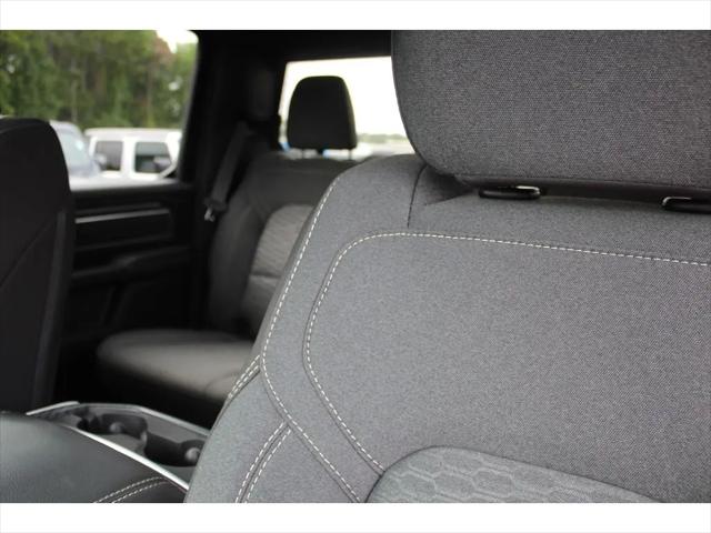 2025 Ram 1500 Big Horn Crew Cab 4x4 64 Box
