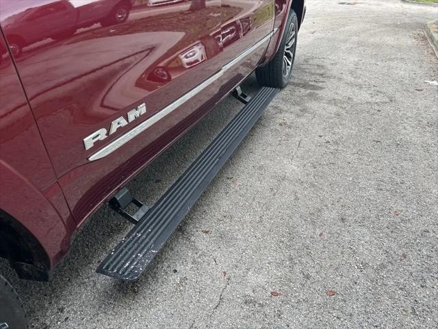 2025 Ram 1500 Limited Crew Cab 4x4 57 Box