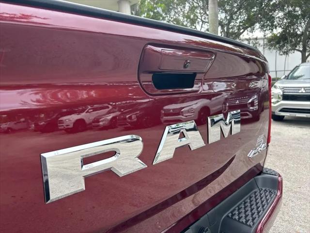 2025 Ram 1500 Limited Crew Cab 4x4 57 Box