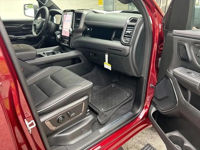2025 Ram 1500 Limited Crew Cab 4x4 57 Box