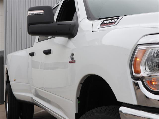 2024 RAM Ram 3500 RAM 3500 TRADESMAN CREW CAB 4X4 8 BOX