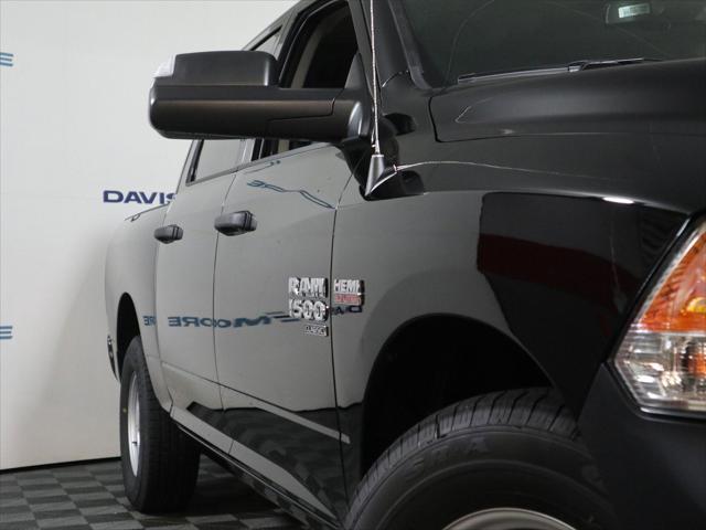 2024 RAM Ram 1500 Classic RAM 1500 CLASSIC TRADESMAN CREW CAB 4X2 57 BOX