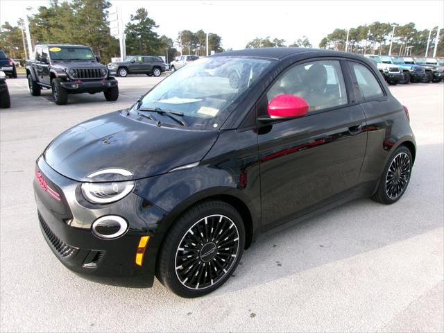 2024 Fiat FIAT 500e 500e INSPI(RED)