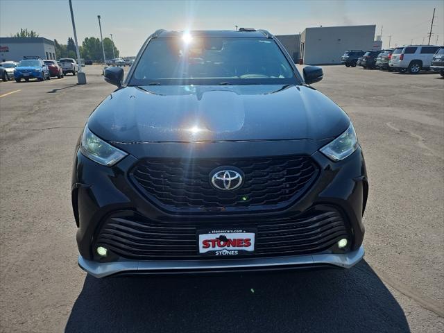 2021 Toyota Highlander XSE 2021 Toyota Highlander XSE