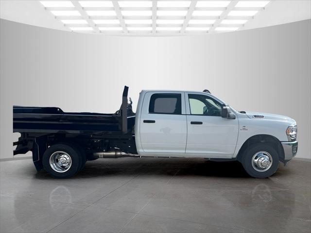 2024 RAM Ram 3500 Chassis Cab RAM 3500 TRADESMAN CREW CAB CHASSIS 4X4 60 CA 2024 RAM Ram 3500 Chassis Cab RAM 3500 TRADESMAN CREW CAB CHASSIS 4X4 60 CA