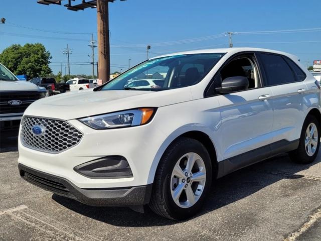 2023 Ford Edge SE