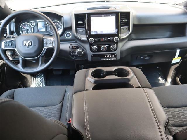 2025 Ram 1500 Big Horn Crew Cab 4x4 6'4" Box