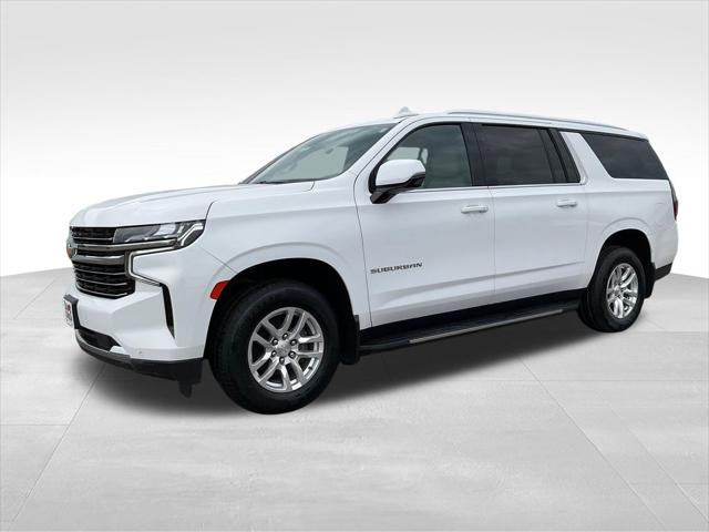 2022 Chevrolet Suburban 4WD LT