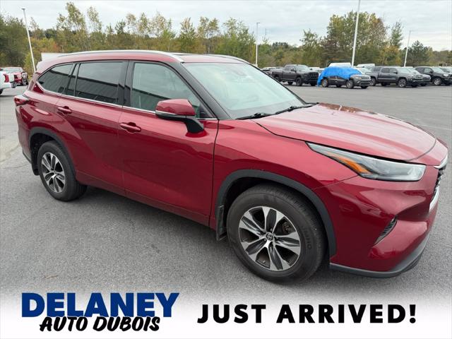2022 Toyota Highlander XLE for sale in DuBois, PA