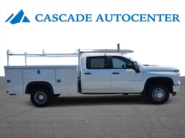 2024 Chevrolet Silverado 3500HD CC Work Truck