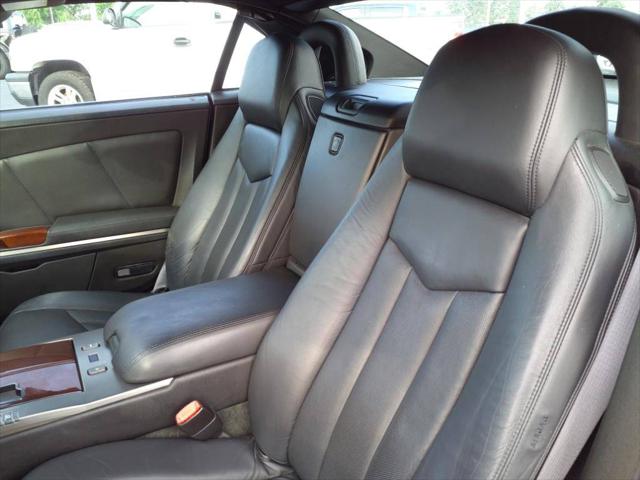 2005 Cadillac XLR Standard