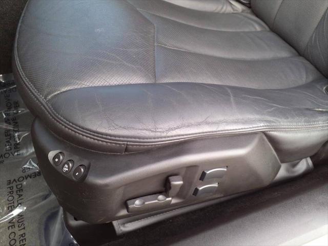 2005 Cadillac XLR Standard
