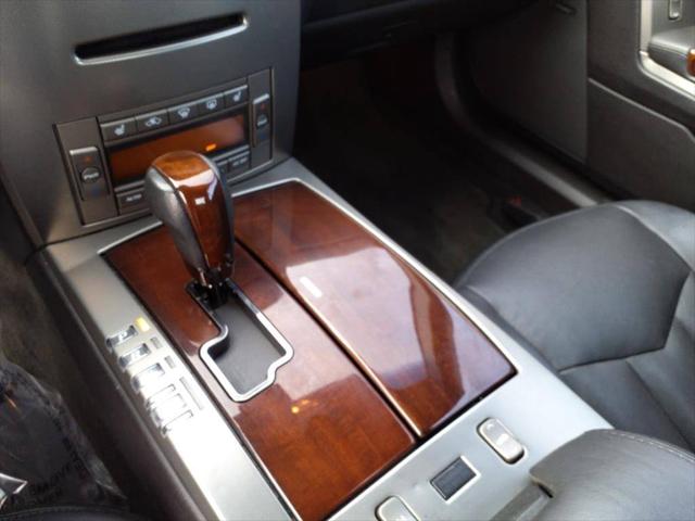 2005 Cadillac XLR Standard