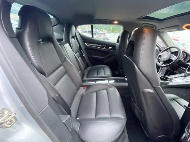 2014 Porsche Panamera 4