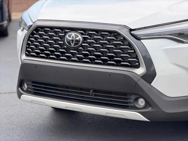 2023 Toyota Corolla Cross XLE