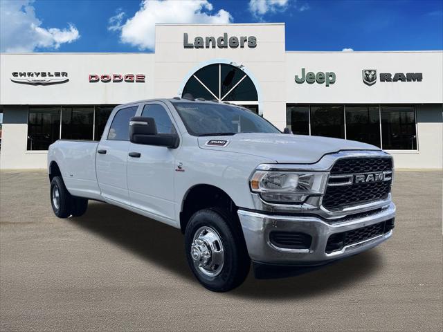 2024 RAM Ram 3500 RAM 3500 TRADESMAN CREW CAB 4X4 8 BOX