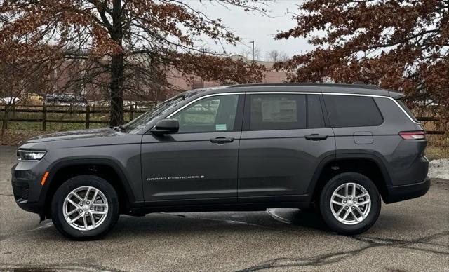 2024 Jeep Grand Cherokee GRAND CHEROKEE L LAREDO X 4X4