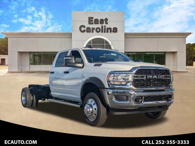 2024 RAM Ram 5500 Chassis Cab RAM 5500 TRADESMAN CHASSIS CREW CAB 4X4 84 CA