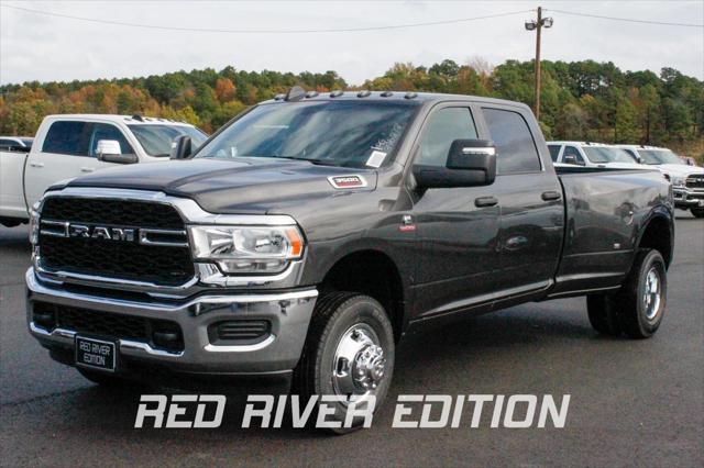 2024 RAM Ram 3500 RAM 3500 TRADESMAN CREW CAB 4X4 8 BOX