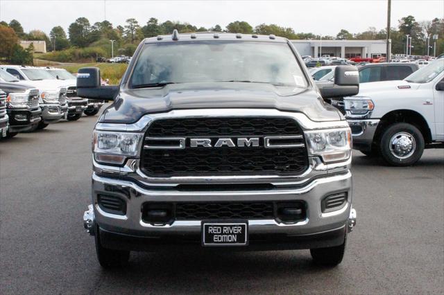 2024 RAM Ram 3500 RAM 3500 TRADESMAN CREW CAB 4X4 8 BOX