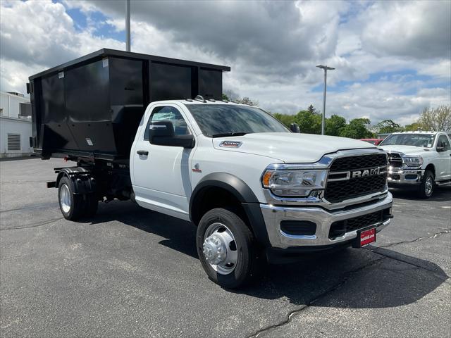 2024 RAM Ram 5500 Chassis Cab RAM 5500 TRADESMAN CHASSIS REGULAR CAB 4X4 84 CA