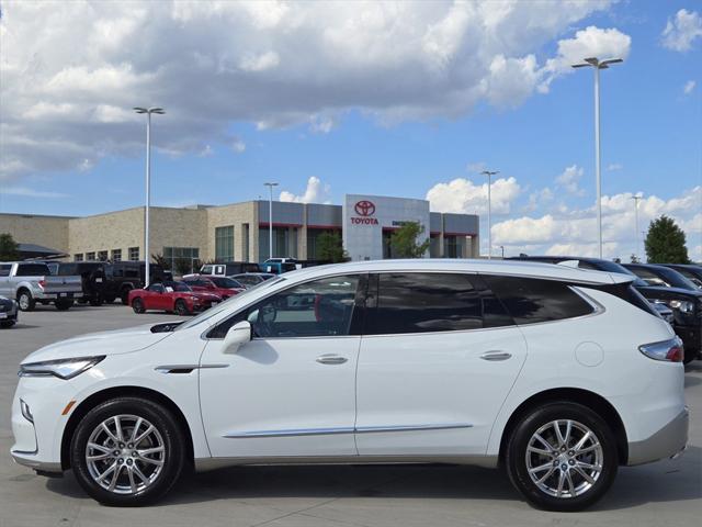 2022 Buick Enclave FWD Premium