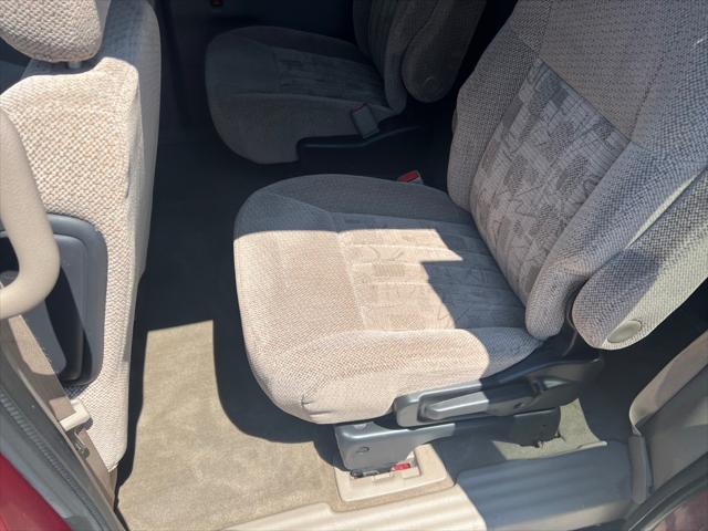 2004 Pontiac Montana T16 w/1SX Pkg.