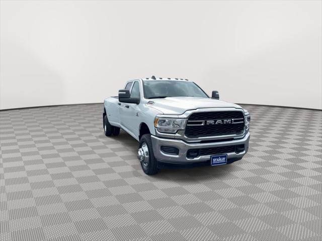 2024 RAM Ram 3500 RAM 3500 TRADESMAN CREW CAB 4X4 8 BOX