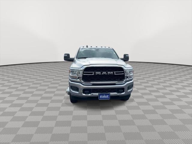 2024 RAM Ram 3500 RAM 3500 TRADESMAN CREW CAB 4X4 8 BOX