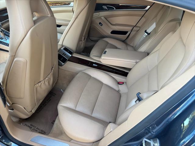 2013 Porsche Panamera S
