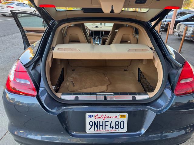 2013 Porsche Panamera S