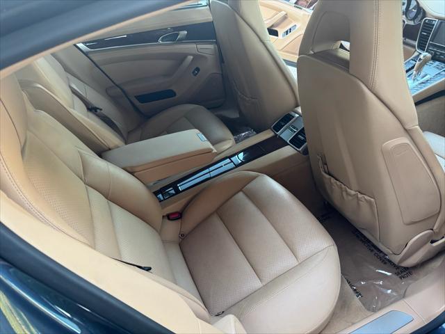 2013 Porsche Panamera S